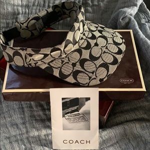 Coach visor